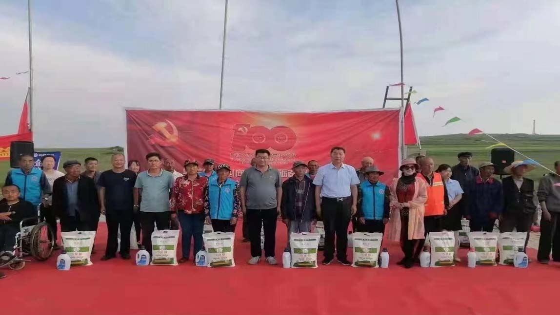 呼市百人百組社區(qū)烏蘭牧騎系列惠民活動